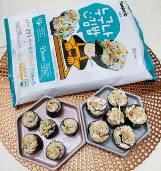 해풀잎 누구나 김밥*1ea [(혼합야채 35g *1ea,  김밥김 (5g, 5ea),  양념간장 (6g, 5ea), 참기름(5g, 2ea)] — 5점을 준 리뷰어가 2022년 8월 올린 사용 사진