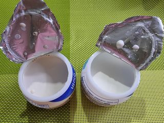 매일바이오 그릭요거트 오리지널 플레인 4개, 로스터리 커피믹스 4개 — 1점을 준 리뷰어가 2021년 12월 올린 사용 사진