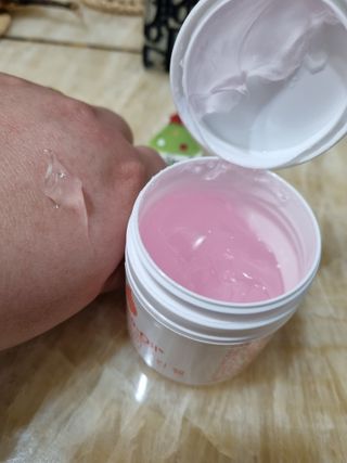 바이오오일 [바이오-오일] 드라이 스킨 젤 100ml — 5점을 준 리뷰어가 2021년 12월 올린 사용 사진