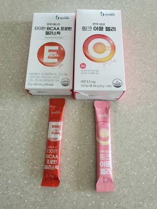 인디닥터 면역 생생 핑크 이뮨 젤리 + 타이탄 BCAA 프로틴 젤리스틱 — 5점을 준 리뷰어가 2022년 6월 올린 사용 사진