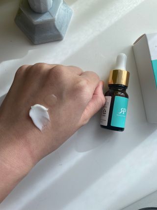 랑팡 EGF+FGF 10ppm 리포좀 앰플 원액 10ml — 5점을 준 리뷰어가 2021년 12월 올린 사용 사진