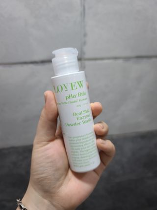 소담스퀘어 상암 [아멍코스메틱] 러뷰 리얼스킨 파룰 효소 파우더 워시 — 5점을 준 리뷰어가 2022년 12월 올린 사용 사진
