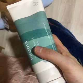 [후르디아] 올리브영 저자극 비건바디로션 — 5점을 준 리뷰어가 2023년 2월 올린 사용 사진