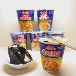 NISSIN 닛신 컵누들  4종 - 씨푸드오리지날, 씨푸드 스파이시, 씨푸드 커리, 씨푸드 XO소스 — 4점을 준 리뷰어가 2021년 11월 올린 사용 사진