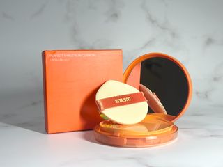 광동생활건강 MF[광동] 비타500✨주름개선·미백·SPF50+🌞퍼펙트쉴드 빅 선쿠션 본품 — 5점을 준 리뷰어가 2024년 5월 올린 사용 사진