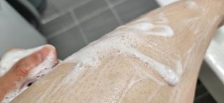 [닥터문] 센텔라 시카케어 화이트머스크 바디워시 1000ml — 5점을 준 리뷰어가 2023년 6월 올린 사용 사진