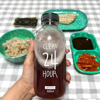 클린24시간 1BOX(5포) + 전용보틀(500ml) — 3.5점을 준 리뷰어가 2023년 4월 올린 사용 사진