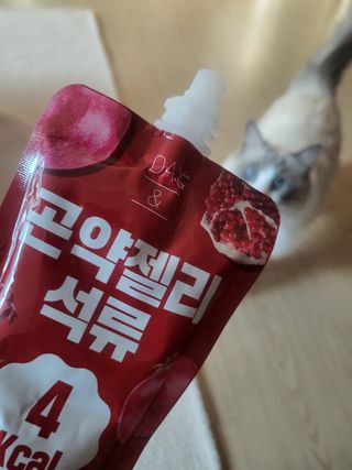 참앤들황토농원 10가지 맛, 입맛대로 스페셜하게~ 가볍게 한 포 땡! 곤약젤리 스페셜 패키지 130ml x 30포 — 5점을 준 리뷰어가 2022년 12월 올린 사용 사진