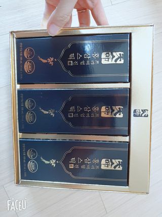 헬스업_천명진프리미엄홍삼스틱_10ml x 30포 — 5점을 준 리뷰어가 2021년 2월 올린 사용 사진