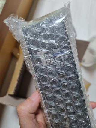 The Fact 더팩트 에이치에프엔 쿨링 안티헤어로스 토닉 젤 150ml — 5점을 준 리뷰어가 2022년 5월 올린 사용 사진