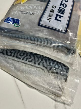 ㈜금호통상 노르웨이 고등어 900g (6~10편) — 5점을 준 리뷰어가 2023년 11월 올린 사용 사진