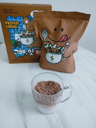 바디랩 체중조절용 프로틴시리얼 그래잇 — 4점을 준 리뷰어가 2022년 4월 올린 사용 사진