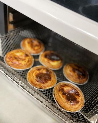 디앙뜨 포르투갈 에그타르트 오리지널 맛+패션후르츠 맛 중 택1 — 5점을 준 리뷰어가 2021년 8월 올린 사용 사진