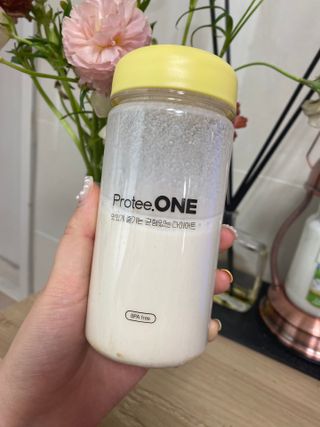 프로티원 단백질쉐이크 곡물맛 2주분 1통+보틀 — 5점을 준 리뷰어가 2021년 4월 올린 사용 사진