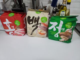 [풀무원] 자연은맛있다 정면, 백면, 홍면  세트 — 5점을 준 리뷰어가 2021년 4월 올린 사용 사진