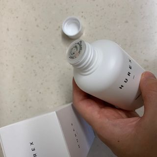 [HUREX] 휴렉스 볼류마이징 탈모완화 기능성 샴푸 150ml x 2개 — 5점을 준 리뷰어가 2021년 9월 올린 사용 사진