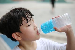[동아오츠카] 포카리스웨트  500ml PET + 이온워터 500ml PET — 5점을 준 리뷰어가 2025년 7월 올린 사용 사진