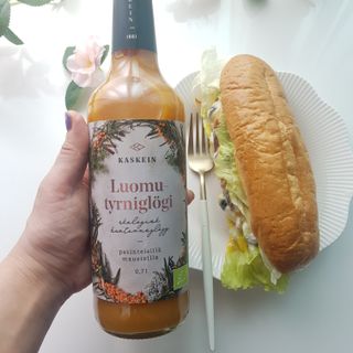 H365 [Kaskein Luomutyrniglögi] 핀란드 전통 무알콜 멀드와인 시벅톤 글로기 — 4점을 준 리뷰어가 2021년 4월 올린 사용 사진