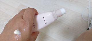 프리마인 선크림만 바꿨을 뿐인데 매일 물 2L챙겨먹고 기초케어 완벽하게 한 물빛피부 완성,셀라브UV프로텍터 — 3.5점을 준 리뷰어가 2023년 7월 올린 사용 사진