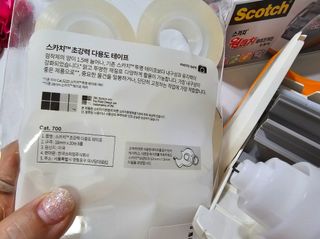 3M 스카치 원터치 테이프 디스펜서 커터기 오렌지/블랙 + 초강력 다용도 테이프 8매 — 5점을 준 리뷰어가 2024년 3월 올린 사용 사진