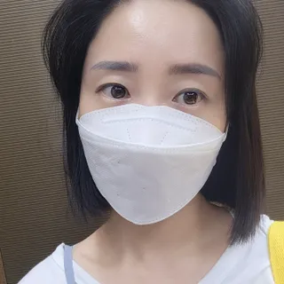 케이파이 항균 마스크 [케이파이] 항균 마스크 60매입 (개별 포장) 숨쉬기 편하여, 야외에서 운동할 때 사용이 편합니다. — 5점을 준 리뷰어가 2022년 8월 올린 사용 사진