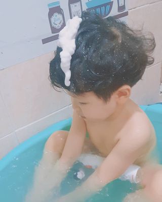 여우두마리 아기 버블클렌저 버블폼 거품놀이 유아바디워시 배쓰밤 입욕제 — 5점을 준 리뷰어가 2021년 2월 올린 사용 사진