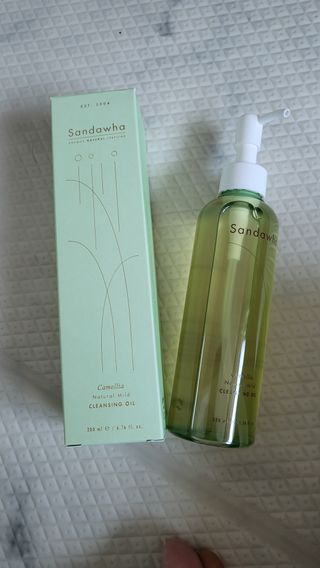 스킨큐어 산다화 순한 클렌징 동백 오일 200ml — 5점을 준 리뷰어가 2023년 5월 올린 사용 사진