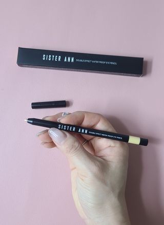 씨스터앤 더블이펙트 워터프루프 아이펜슬 11종 택 1 — 5점을 준 리뷰어가 2022년 2월 올린 사용 사진