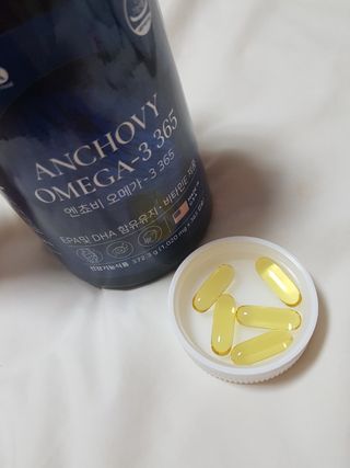 서울약사신협 Finepick_오메가365_1020mg x 365캡슐 — 5점을 준 리뷰어가 2021년 4월 올린 사용 사진