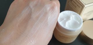 Dr.느루벗 느루벗 링클 솔루션 콘센트레이트 스네일 탄력 달팽이 크림 80g — 5점을 준 리뷰어가 2021년 3월 올린 사용 사진