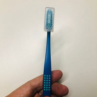 리퀴덴트 오랄케어 온가족용 리퀴덴트 더더 오랄케어 무불소 치약 + 임상시험완료 이중 미세 엠보싱 칫솔 올데이세트 — 5점을 준 리뷰어가 2020년 12월 올린 사용 사진