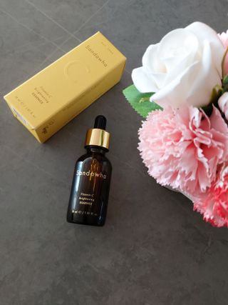 스킨큐어 산다화 비타민c 화이트닝 에센스 30ml — 5점을 준 리뷰어가 2023년 12월 올린 사용 사진