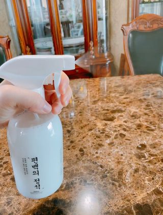 편백의정석 편백의 정석, 피톤치드스프레이 살균 천연 탈취제 집먼지 진드기 이불 침대 매트리스 새집중후군 천연 살균제 — 4.5점을 준 리뷰어가 2021년 3월 올린 사용 사진
