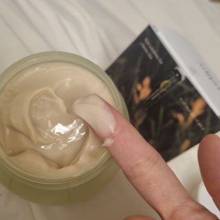 카오리온코스메틱스 사카로미세스와 시카의 만남        릴리피 릴렉싱 크림 진정한 탄력을 경험해보세요 — 5점을 준 리뷰어가 2021년 5월 올린 사용 사진