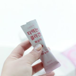 [음료수 대신 가능!]  빠르게 흡수되는 아임오 타먹는 콜라겐 1박스 — 5점을 준 리뷰어가 2023년 4월 올린 사용 사진