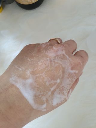 아이디플라코스메틱 아이디 브이로직 마이너스 필링 토너 110ml — 4점을 준 리뷰어가 2022년 1월 올린 사용 사진