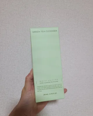 프리마인 메이크업과 들뜨는 각질까지 한방에 깐달걀로! 순하기까지한 셀베이스 그린티클렌저(200ml) — 5점을 준 리뷰어가 2023년 1월 올린 사용 사진