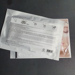아이디플라코스메틱 아이디 페이스핏 플러스 패치 v2 — 5점을 준 리뷰어가 2020년 12월 올린 사용 사진