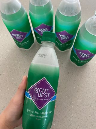 몽베스트 Montbest with Sparkling water Plain 20병 — 5점을 준 리뷰어가 2021년 11월 올린 사용 사진