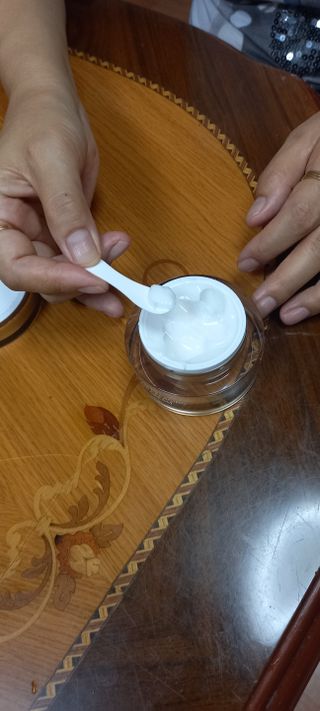 피부미 골드베릴 미라클페어 세레이징 퍼밍 크림 50ml — 5점을 준 리뷰어가 2021년 9월 올린 사용 사진