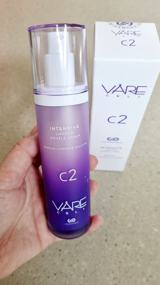 바르셀 주름개선 리프팅 영양크림 인텐시브 리포좀 더블크림-C2 50ml — 5점을 준 리뷰어가 2021년 11월 올린 사용 사진