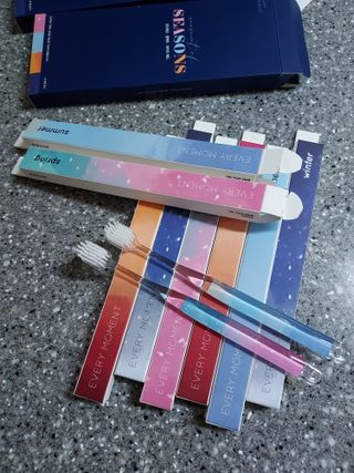 에브리모먼트 에브리 모먼트 칫솔 Every moment toothbrush — 5점을 준 리뷰어가 2022년 2월 올린 사용 사진