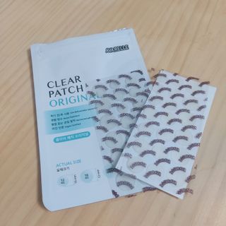 에버렐 아크네 클리어 패치 오리지널(40매) + XL(8매) 1세트, 각 1개씩 — 5점을 준 리뷰어가 2022년 5월 올린 사용 사진