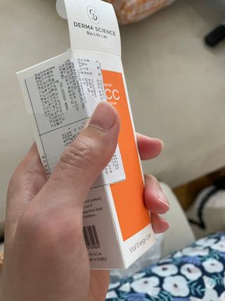 더마 사이언스 비타민 CCC 앰플 기미 브라이트닝 세럼 30ml — 5점을 준 리뷰어가 2021년 8월 올린 사용 사진