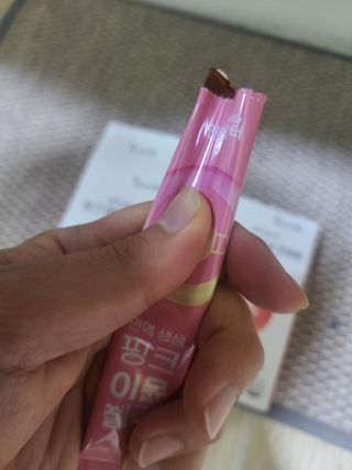 [인디닥터] 타이탄 BCAA 프로틴 젤리스틱 — 5점을 준 리뷰어가 2022년 5월 올린 사용 사진