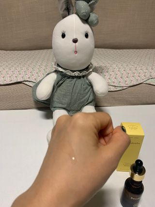 스킨큐어 산다화 비타민c 화이트닝 에센스 30ml — 5점을 준 리뷰어가 2023년 7월 올린 사용 사진