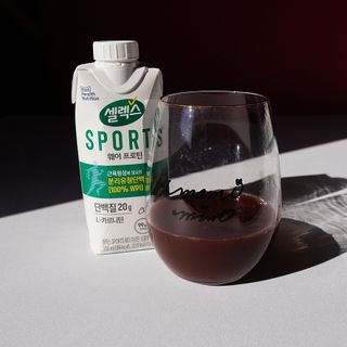 셀렉스스포츠 셀렉스 스포츠 드링크 초콜릿 _ 330ml x 12팩 — 5점을 준 리뷰어가 2021년 12월 올린 사용 사진