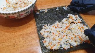 해풀잎 누구나 김밥*1ea [(혼합야채 35g *1ea,  김밥김 (5g, 5ea),  양념간장 (6g, 5ea), 참기름(5g, 2ea)] — 5점을 준 리뷰어가 2022년 7월 올린 사용 사진