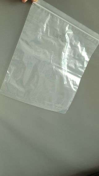 노플(NOPL) 노플 친환경 바이오 산화 생분해  항균 일회용 위생 비닐장갑 100매 + 지퍼백 소형, 대형 — 5점을 준 리뷰어가 2021년 9월 올린 사용 사진