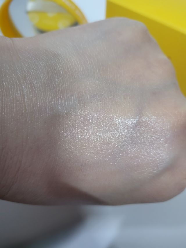 아토팜 톡톡 페이셜 선팩트 SPF43 PA+++ 리뷰 사진